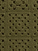 Granny Square Tote, close-up of the stitch