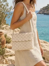Shell Clutch, worn